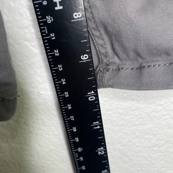 Vans Mens Shorts Size 30 Light Gray Casual 10" Inseam Cotton Everyday Wear - Picture 6 of 16